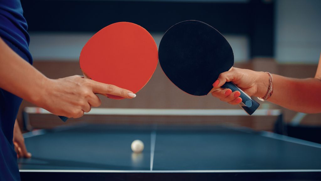 Ping Pong Grips - How To Hold a Ping Pong Paddle